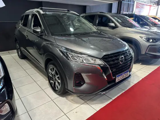NISSAN KICKS 2022