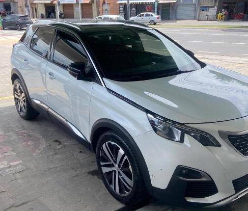 PEUGEOT 3008 2020