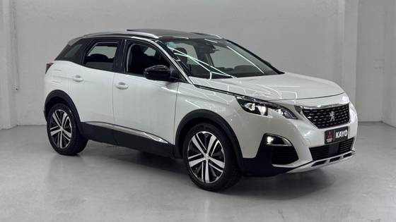 PEUGEOT 3008 2020