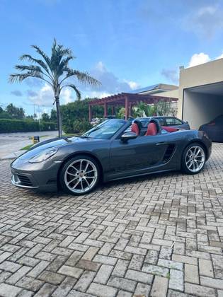 PORSCHE 718 2023