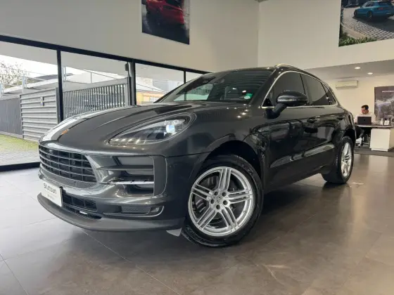 PORSCHE MACAN 2021