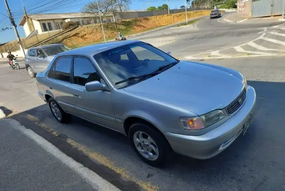 TOYOTA COROLLA 2000