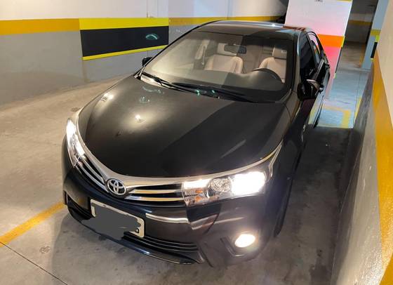 TOYOTA COROLLA 2016