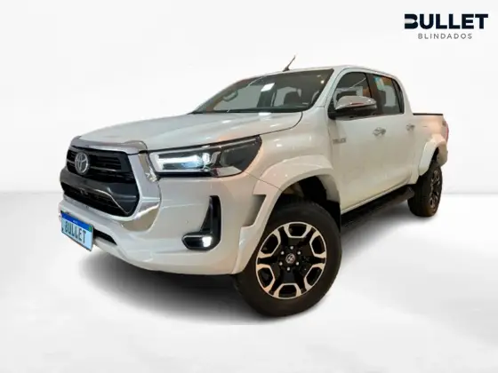 TOYOTA HILUX 2025