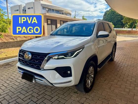 TOYOTA HILUX SW4 2021