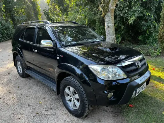 TOYOTA HILUX SW4 2008