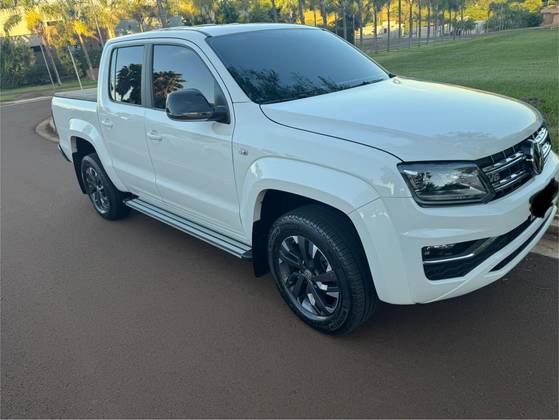 VOLKSWAGEN AMAROK 2024