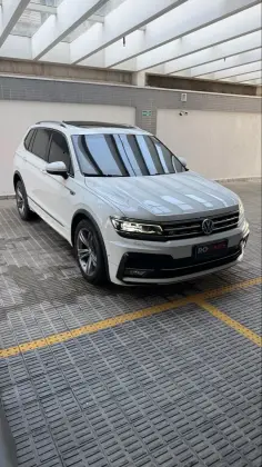 VOLKSWAGEN TIGUAN 2019