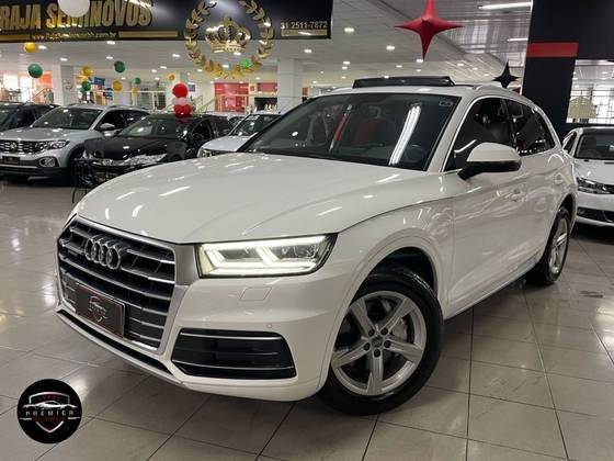 AUDI Q5 2018