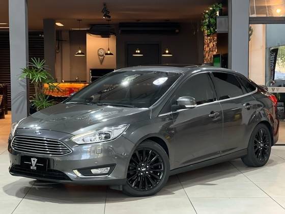 FORD FOCUS 2018