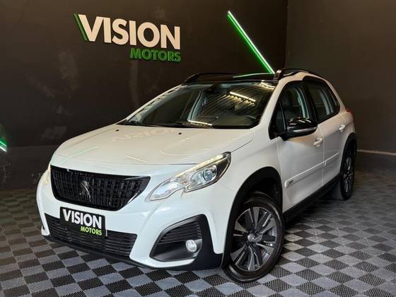 PEUGEOT 2008 2020