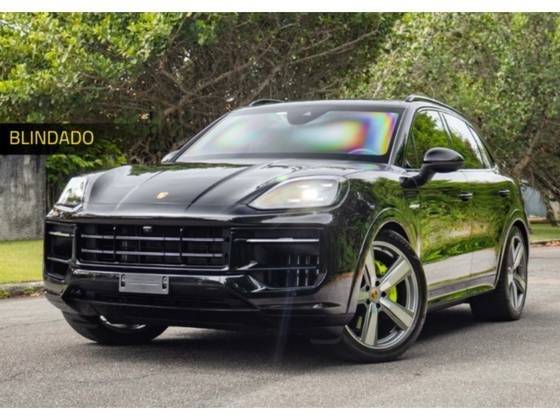 PORSCHE CAYENNE 2024