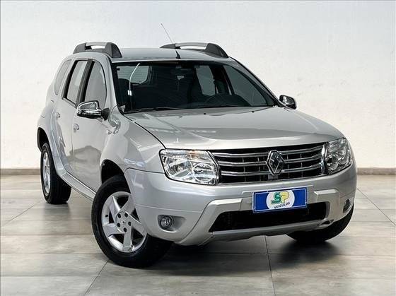 RENAULT DUSTER 2014