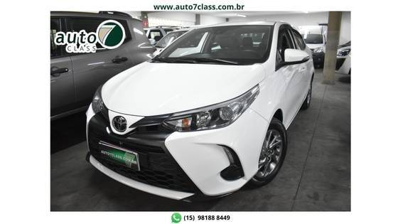 TOYOTA YARIS 2023