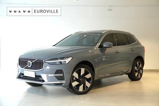 VOLVO XC60 2024