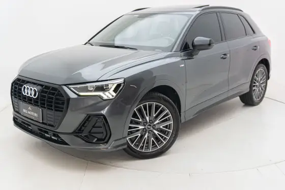 AUDI Q3 2021