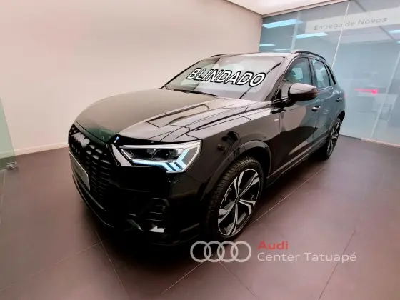 AUDI Q3 2024