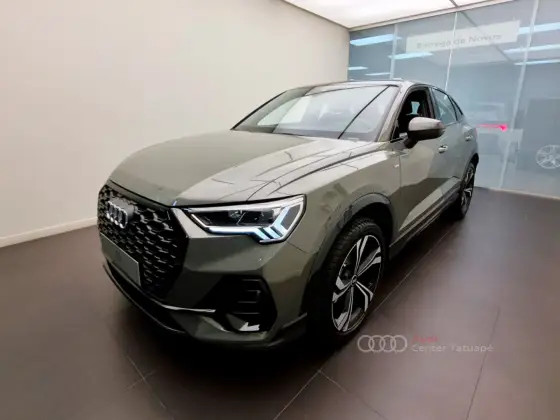 AUDI Q3 2025