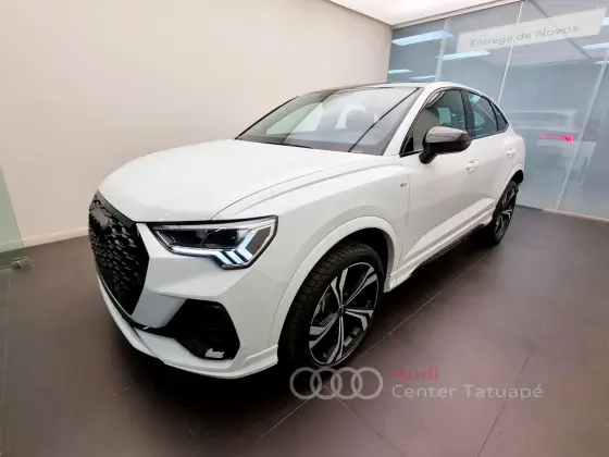 AUDI Q3 2025
