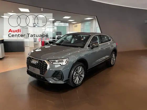AUDI Q3 2024