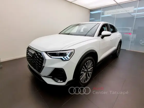 AUDI Q3 2025