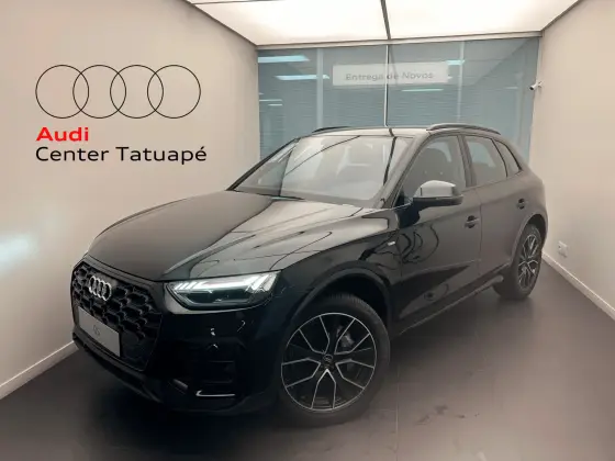 AUDI Q5 2024
