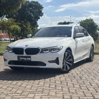 BMW 320i 2021