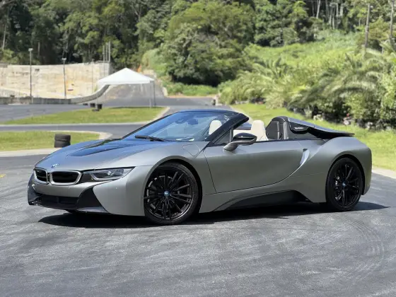 BMW i8 2020