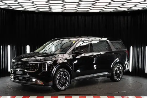 KIA CARNIVAL 2025