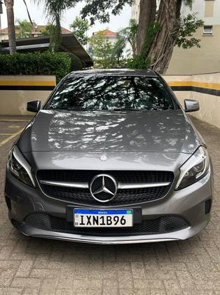 MERCEDES-BENZ A 200 2017