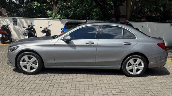 MERCEDES-BENZ C 200 2015