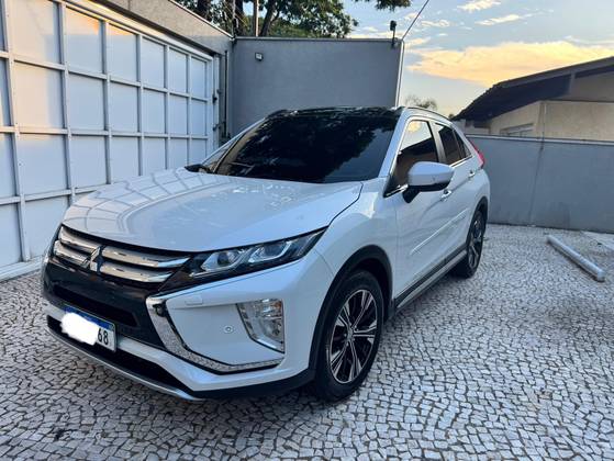 MITSUBISHI ECLIPSE CROSS 2019