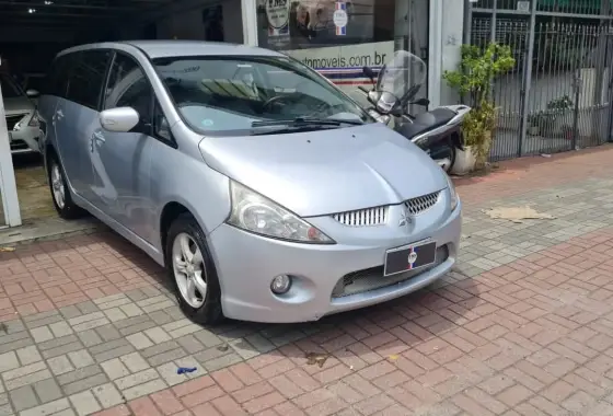 MITSUBISHI GRANDIS 2007