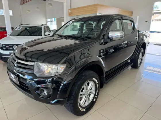MITSUBISHI L200 TRITON 2016