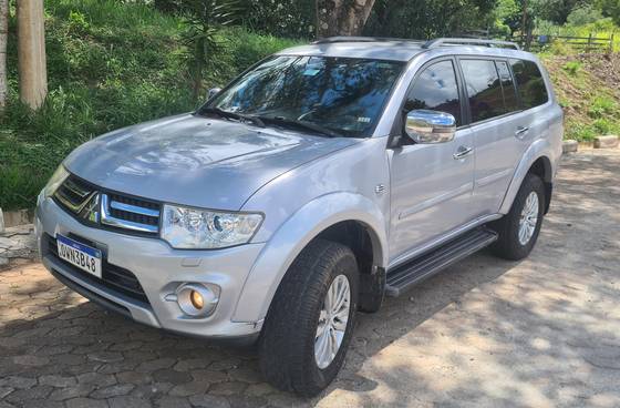 MITSUBISHI PAJERO DAKAR 2014