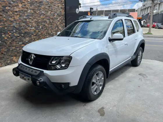 RENAULT DUSTER 2019