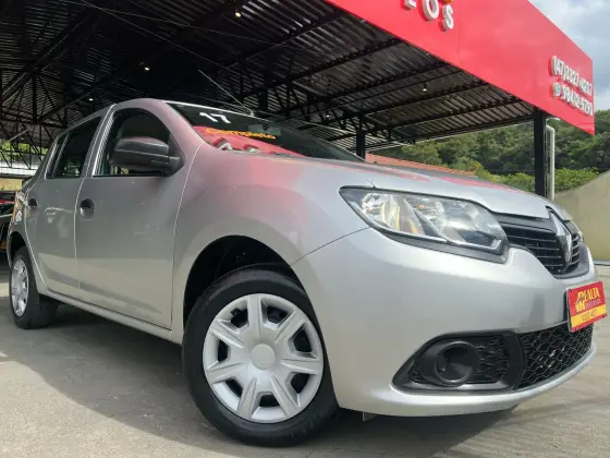 RENAULT SANDERO 2017