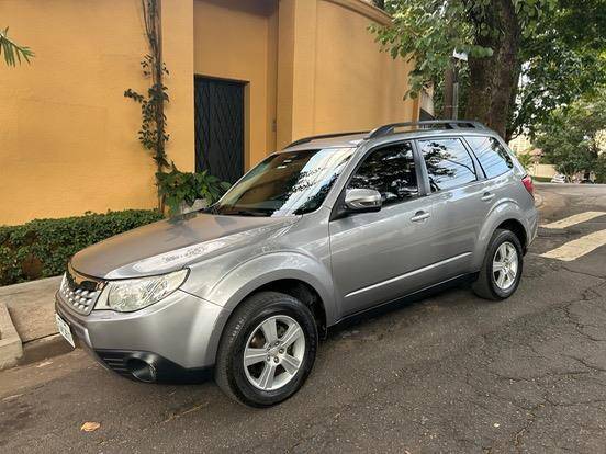 SUBARU FORESTER 2011