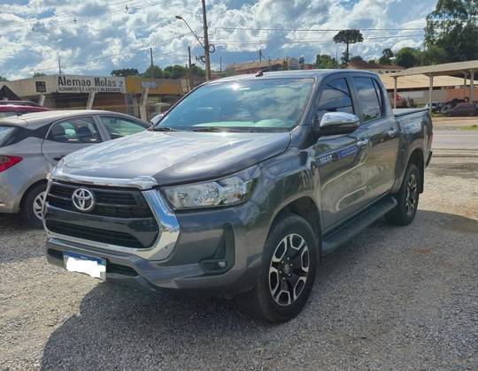 TOYOTA HILUX 2021