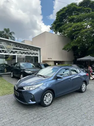 TOYOTA YARIS 2023