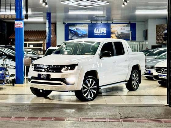 VOLKSWAGEN AMAROK 2023
