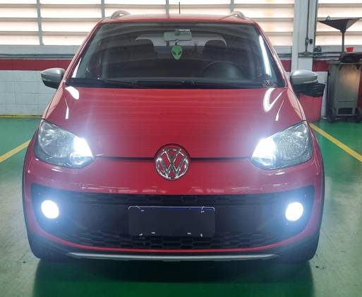 VOLKSWAGEN UP 2016