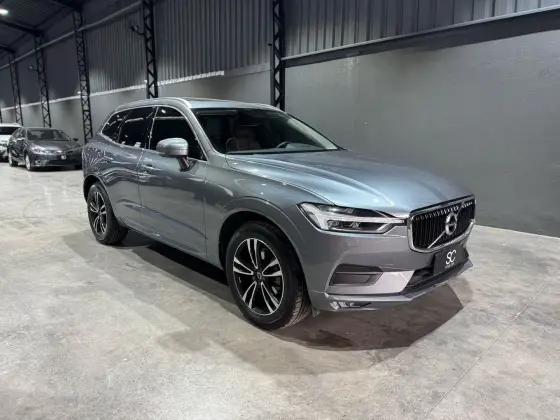 VOLVO XC60 2018