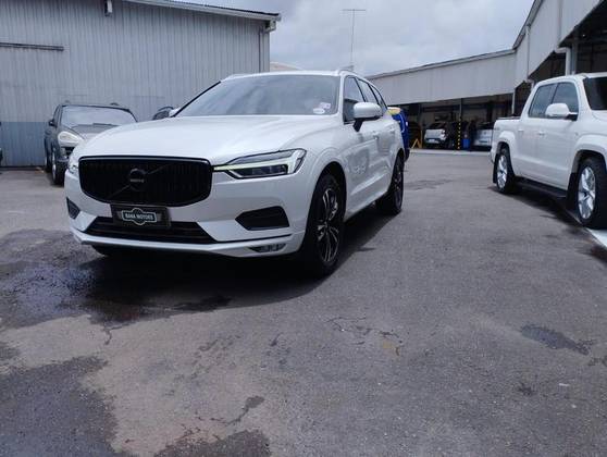 VOLVO XC60 2020