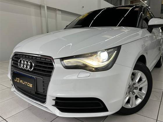 AUDI A1 2015