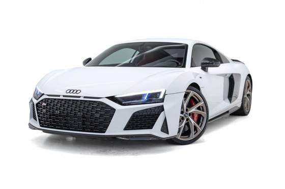 AUDI R8 2021