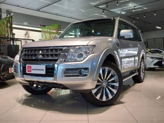 MITSUBISHI PAJERO 2019