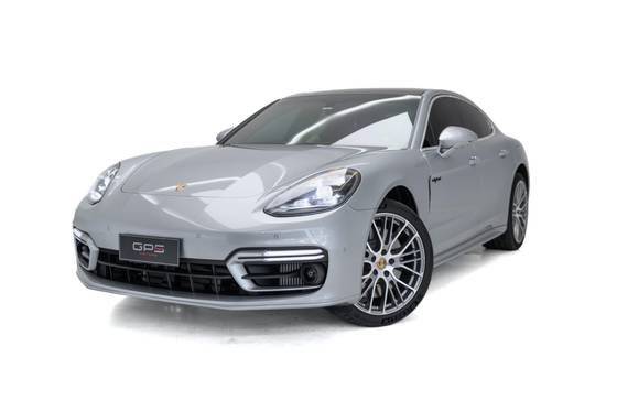 PORSCHE PANAMERA 2023