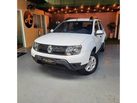 RENAULT DUSTER 2017