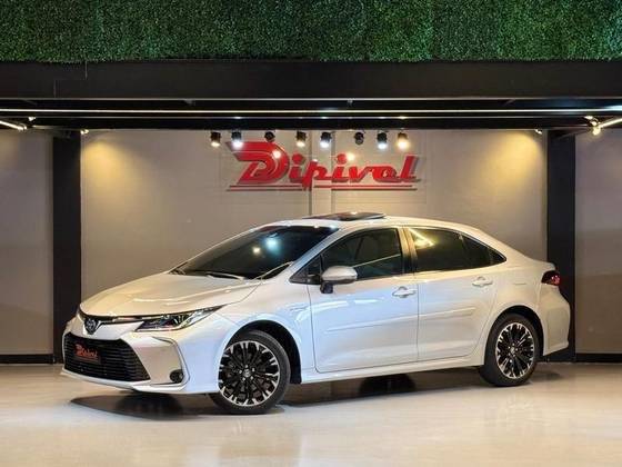 TOYOTA COROLLA 2023